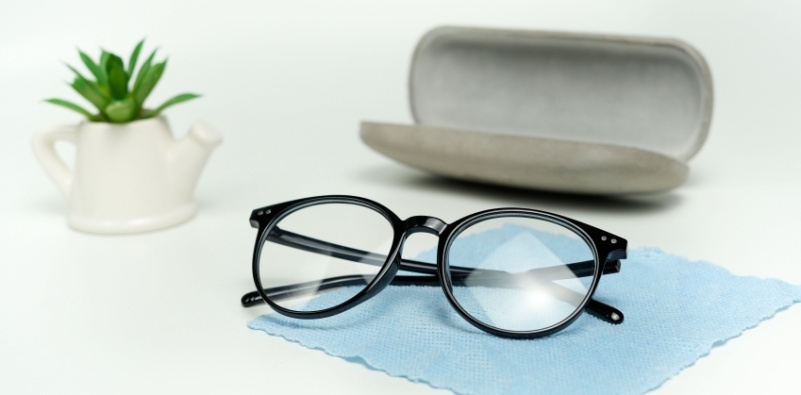 Eyeglasses Frames